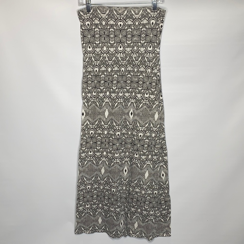 Roxy Geometric Pattern Black and White Maxi Skirt